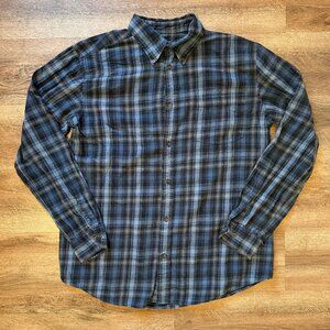 St John's Bay Casual Button Down Mens XL Blue Plaid Rugged Flannel Shirt